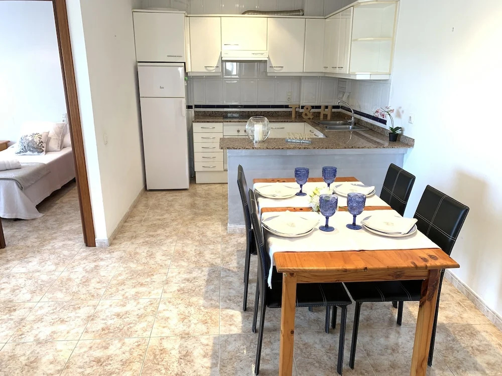 T&H Aventura Park Family Apartment