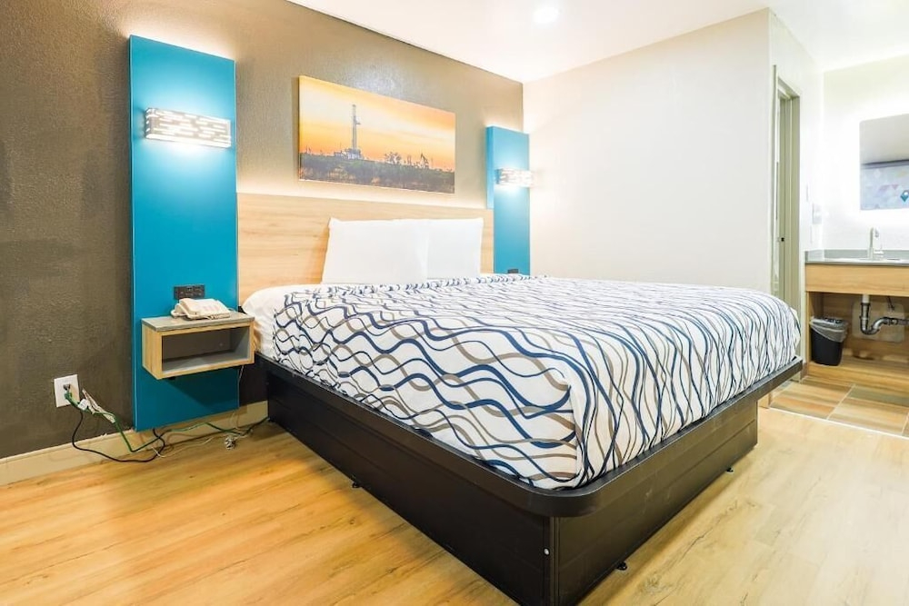 West Texas Inn & Suites with Kitchenette