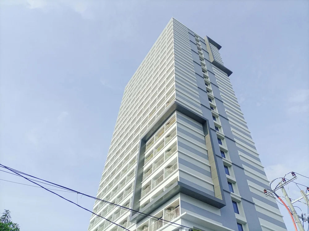 Modern Designed Studio At De Prima Apartment