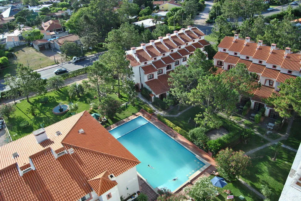 Les Chalets Apart Hotel