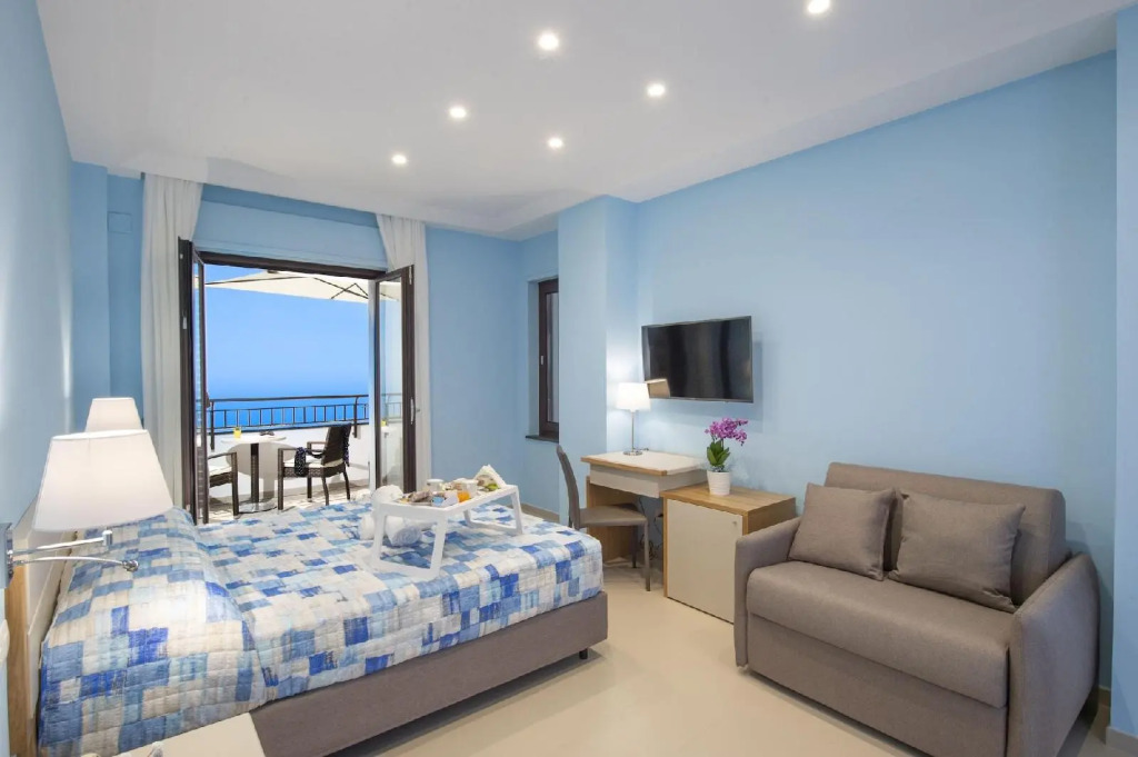 Villa Paradise Resort