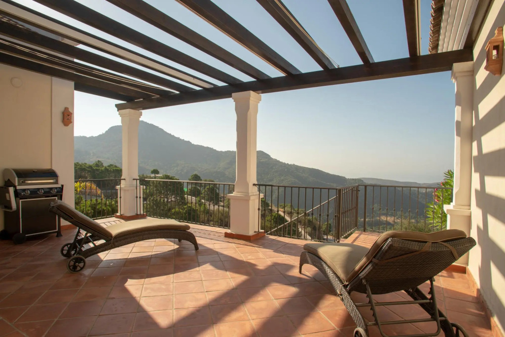 Villa Valentine - Luxury Private Mountain Oasis