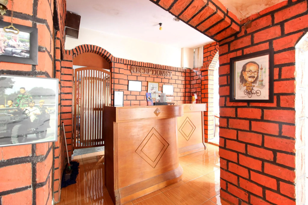 RedDoorz at Hotel Raditia Graha Yogyakarta