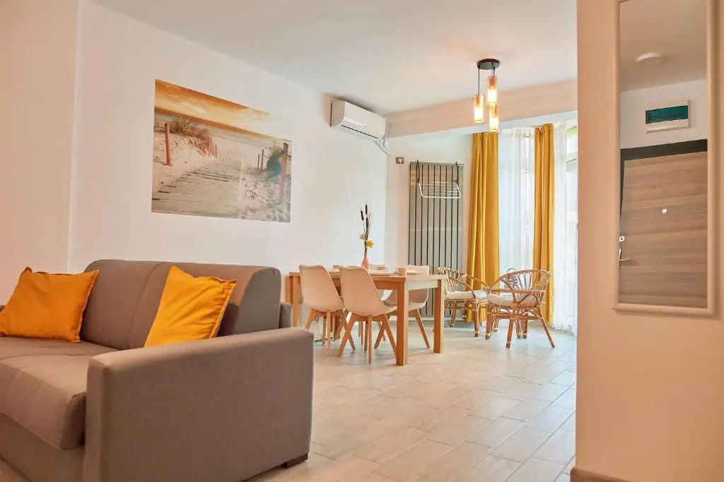 Opal Luxury Apartment 110 Spa n Pool Beach resort