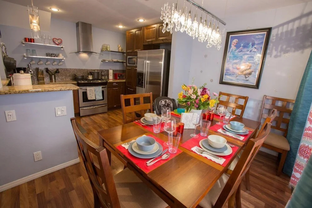 Bedknobs and Broomsticks - 3 Br Condo