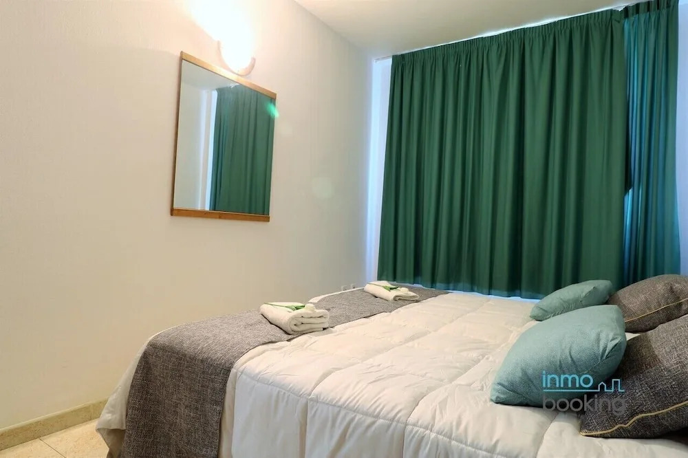 InmoBooking Vancouver, climatizado y con piscina