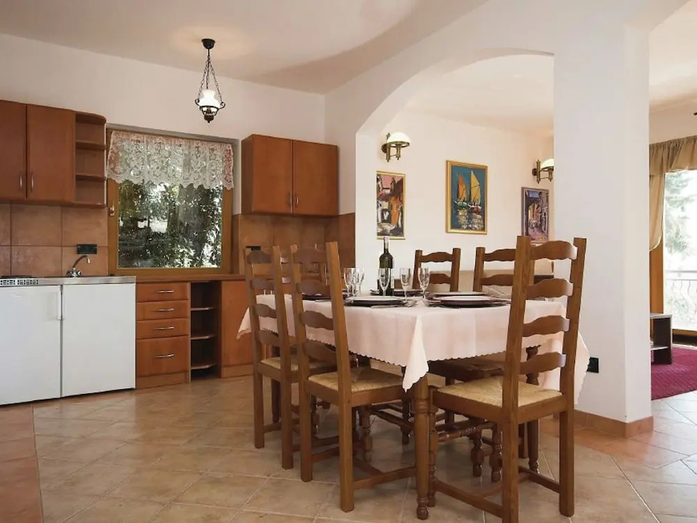 Very pleasant holiday house with sea view located in Preko on the island Ugljan
