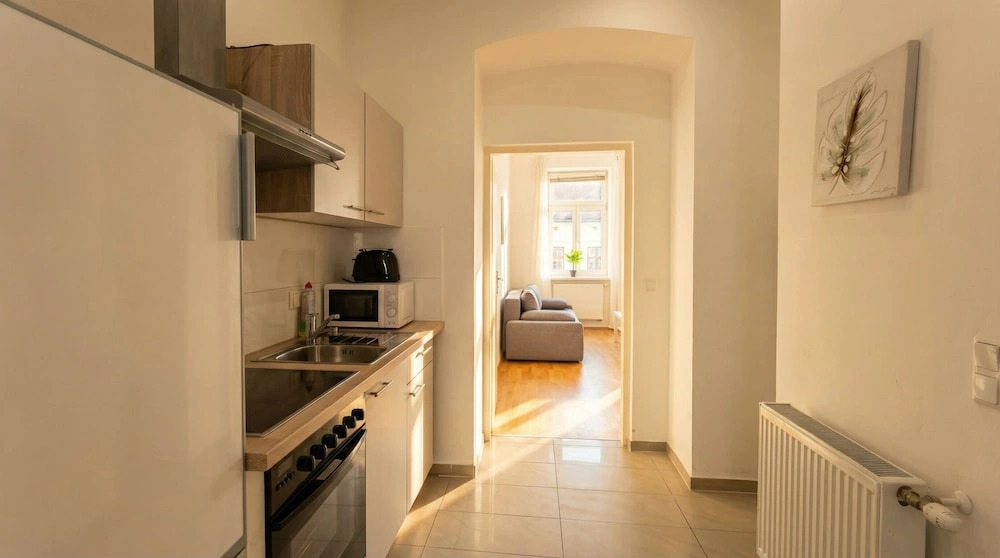 Stylish 1BR Apt near Wiener Stadthalle