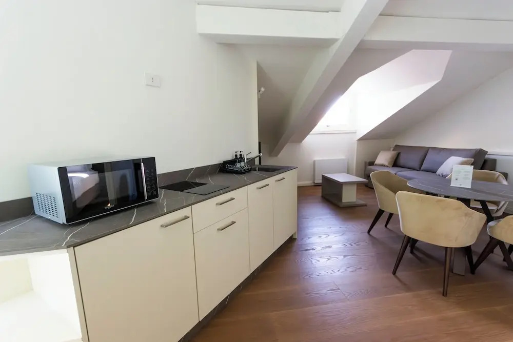 Arona Palace - Superior Apartments