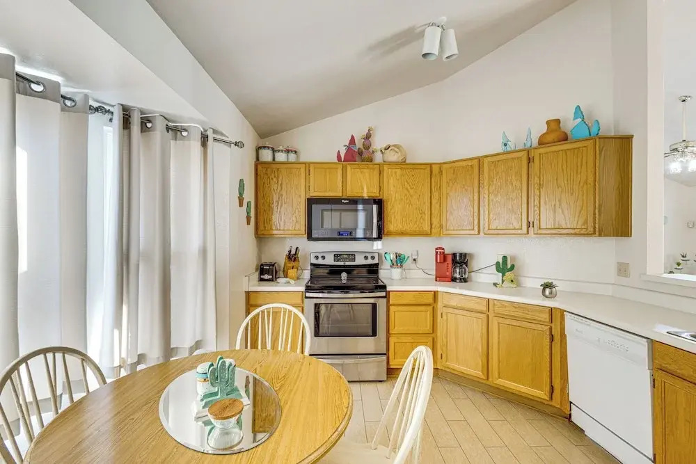 Southwest Getaway w/ Fenced Yard in Chandler!