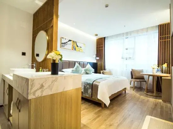 Jun Yi Kai Yue Hotel