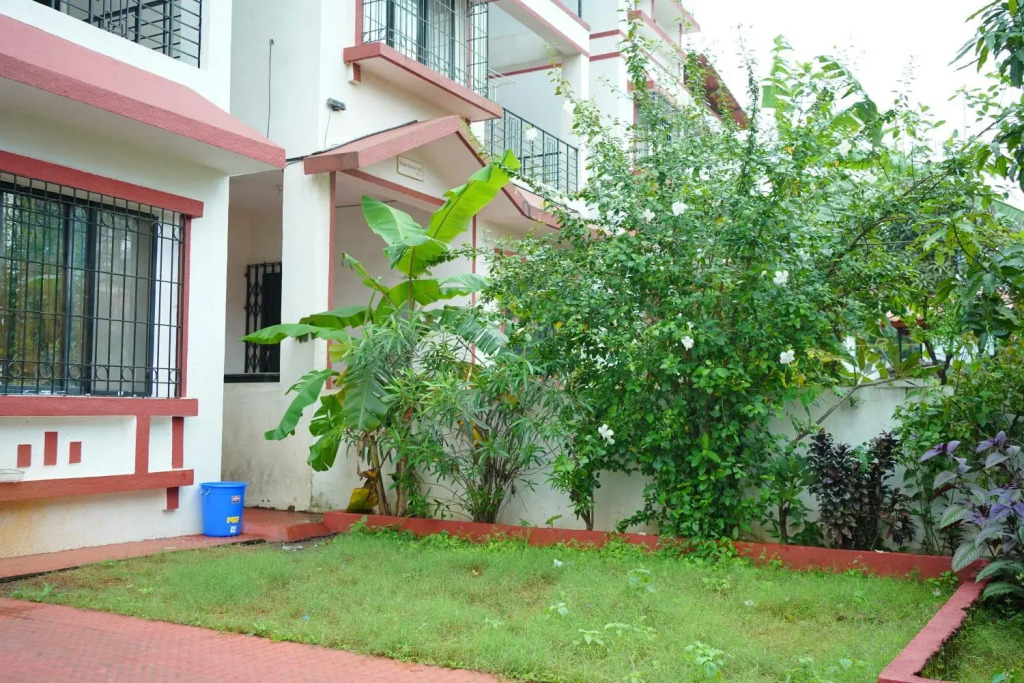 SWARAGAN HOLIDAYS VILLA 4 BHK AC LUXURY Room private pool