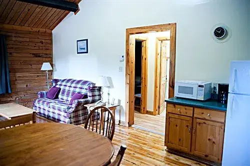 Ingonish Chalets