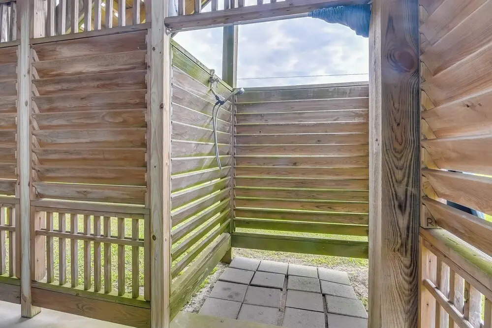 Furnished Patio & Deck: Galveston Escape!