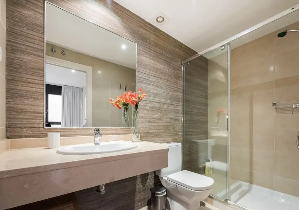 Spain Select San Joaquin Apartments