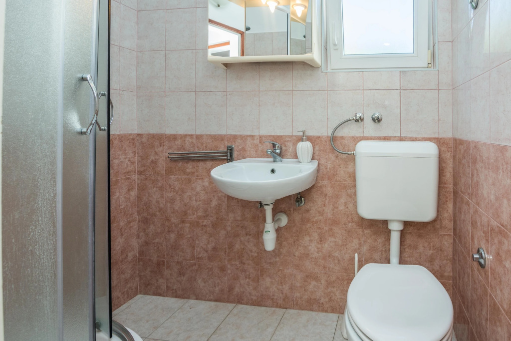 Apartment Basic 2