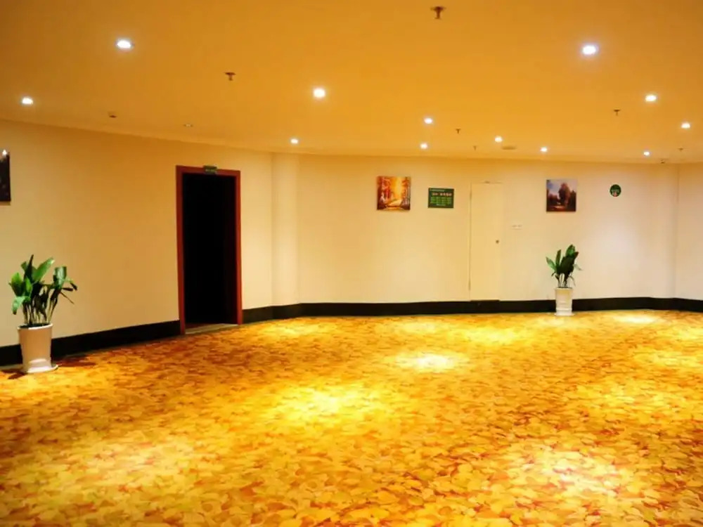 GreenTree Inn Yancheng Dongtai Jianggang Yingbin Road Gangcheng Avenue Hotel