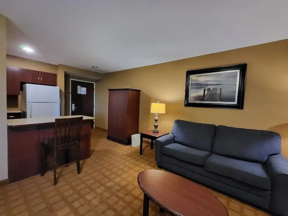 Microtel Inn & Suites by Wyndham Starkville