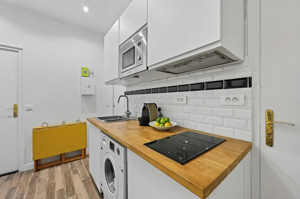 Stylish 1BR Flat Near Luxembourg Gardens