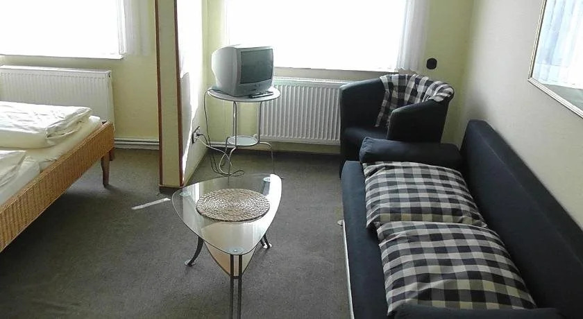 Domhotel Bed & Breakfast