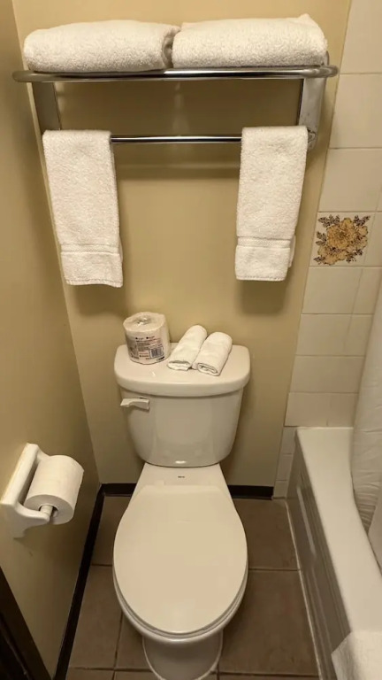 Lacombe Motor Inn