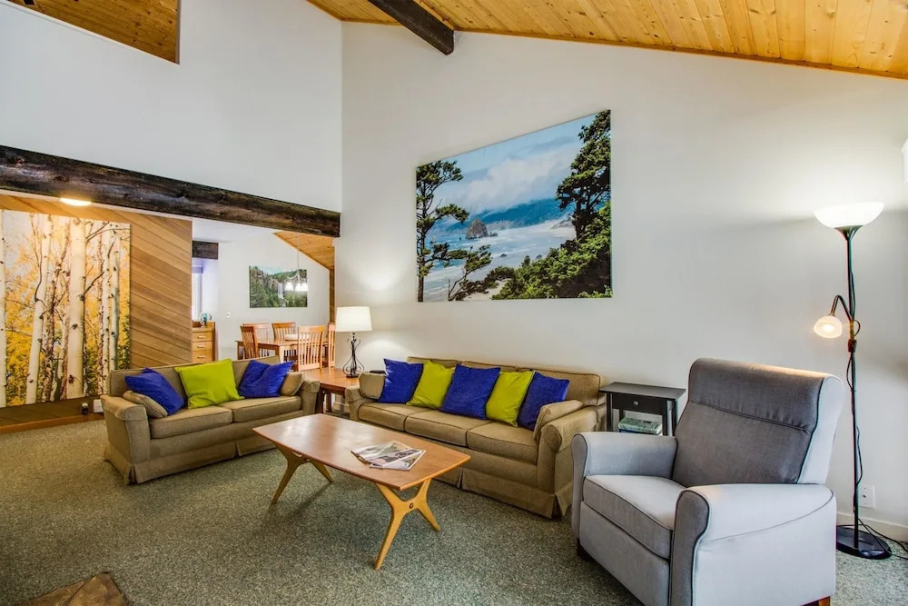 Meadow House Condo 8