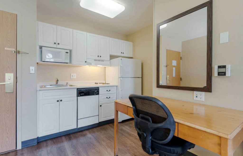 Extended Stay America Suites - Pleasanton - Chabot Dr