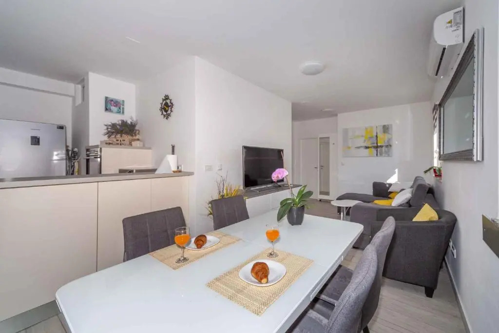 Apartment in Biograd na Moru - Biograd Riviera 42471