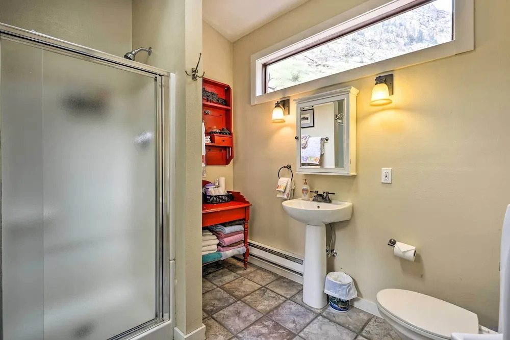 Family Home in Georgetown: Walk to Town & Railroad