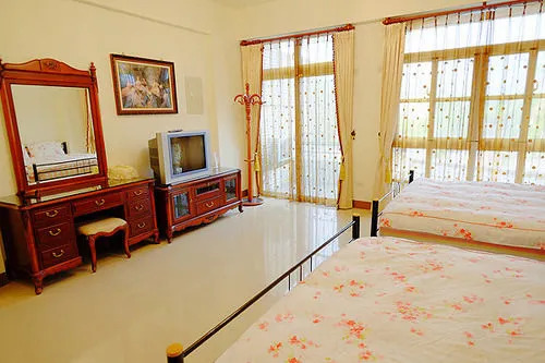 Yang Ping House