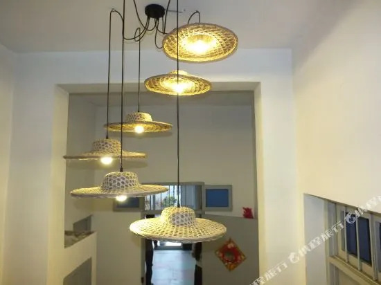 Xiaocheng Gushi Hostel
