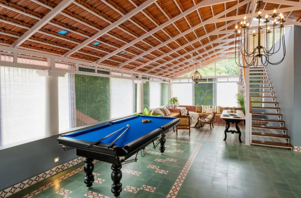 Elivaas BluDoor Luxury 5BHK Villa with Private Pool