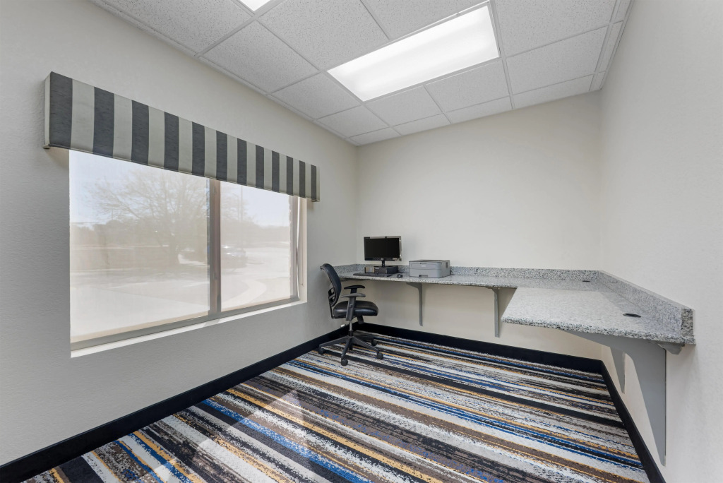 Best Western Plus Austin Airport Inn & Suites