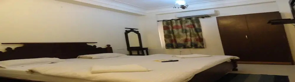 Room Maangta 102 Jaipur