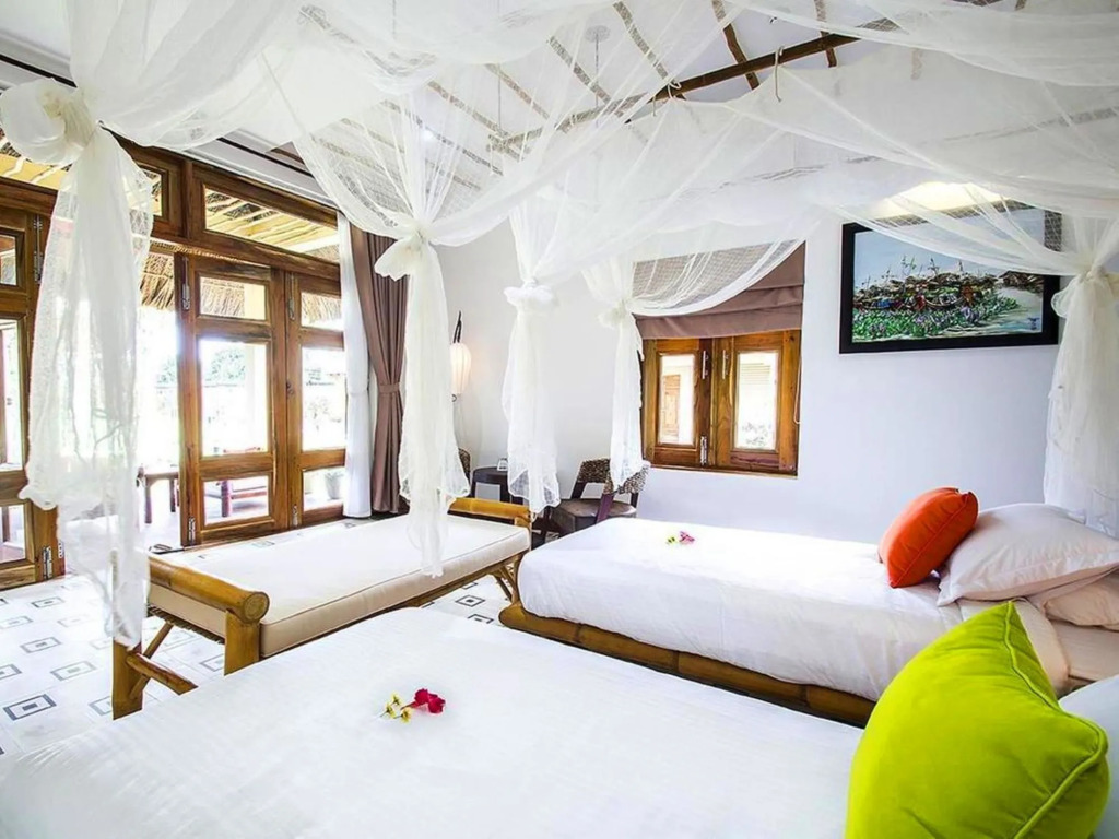 The Island Lodge