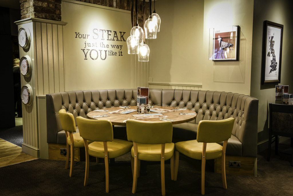 Premier Inn Macclesfield North