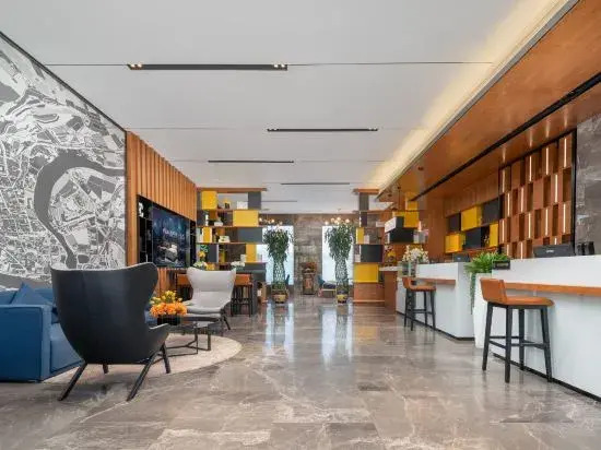 Echarm Hotel (Shache Zhengwuzhongxin Baicheng Railway Station)