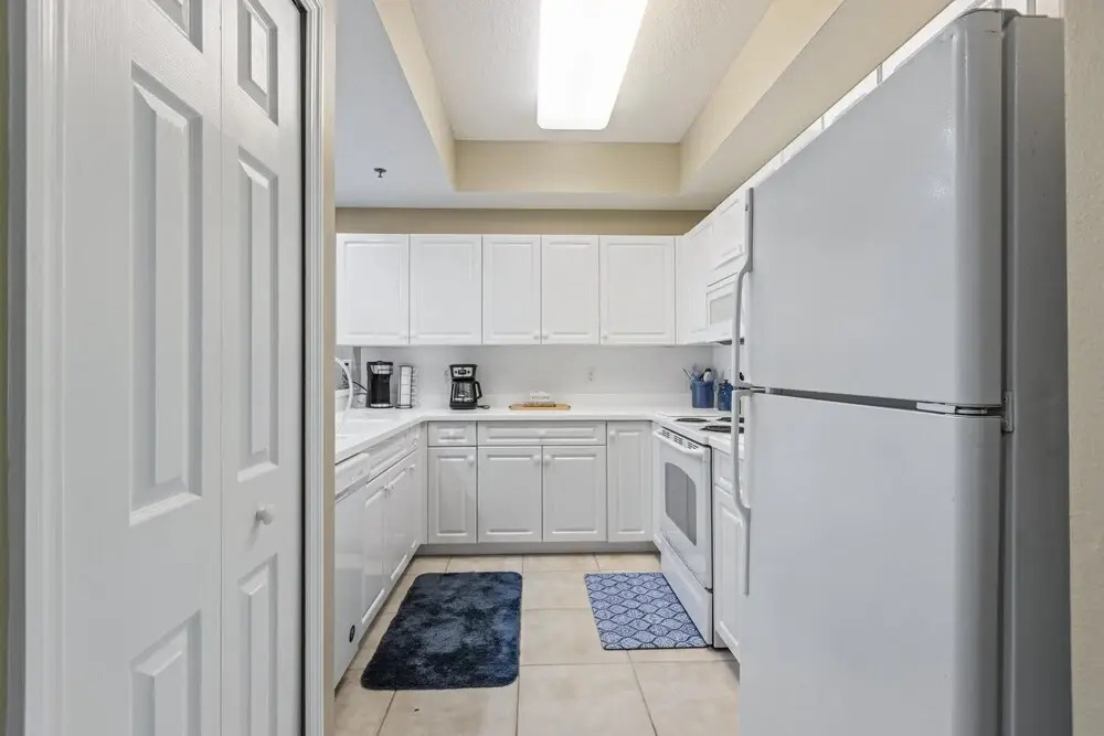 Estuary Views Close to Pool Amenities Walk to Beach 9 505