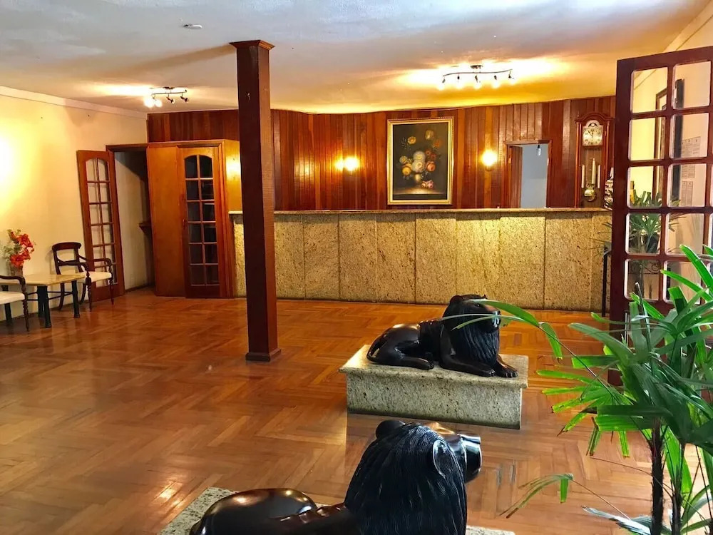 Hotel Montanhes