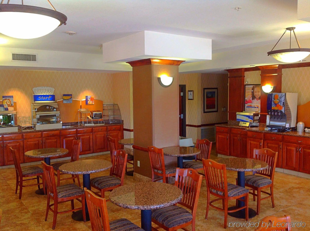 Holiday Inn Express & Suites Barstow - Route 66 by IHG