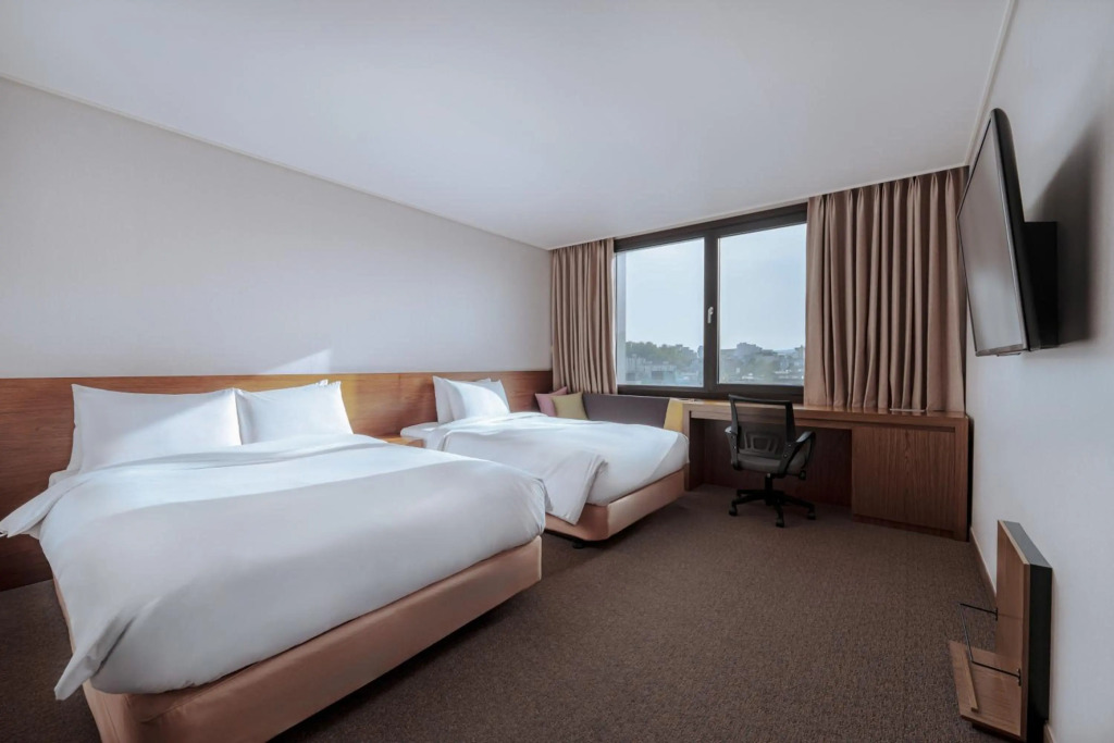 Jeonju Yeonghwa Hotel