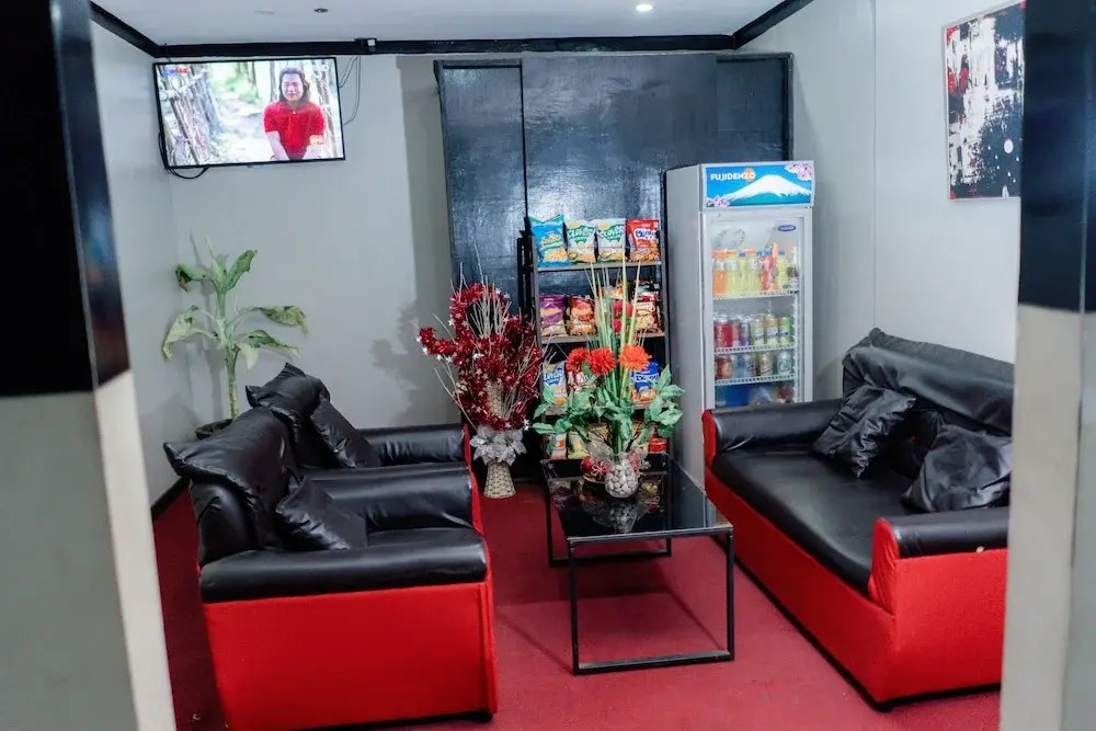 Aikiko House