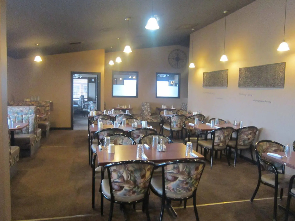 Battlefords Inn