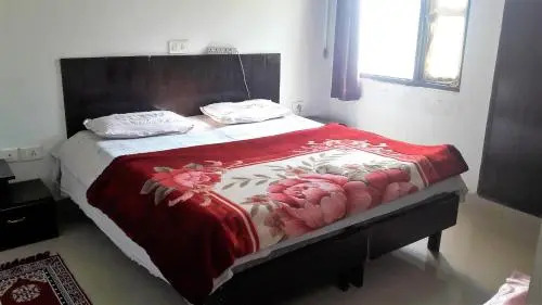 Home stay in Tapovan