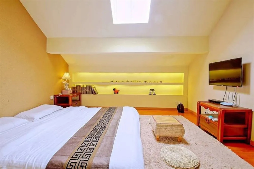 Yinjiangnan Xishui Zhijian Themed Inn