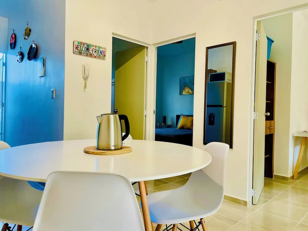 Cozy 2-bedroom Apartment With Amenities