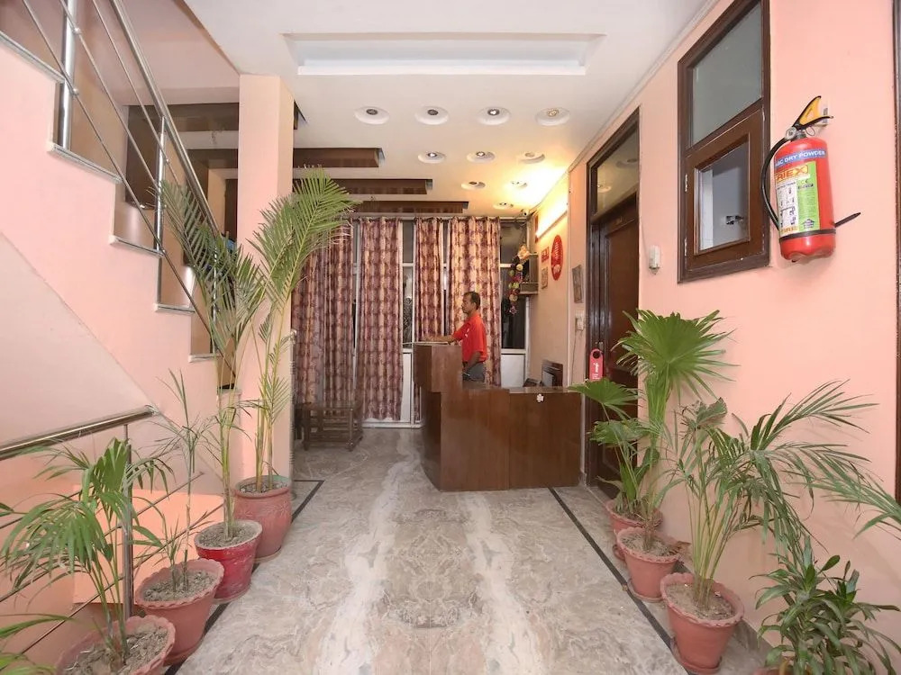 OYO 9599 Vansh Palace