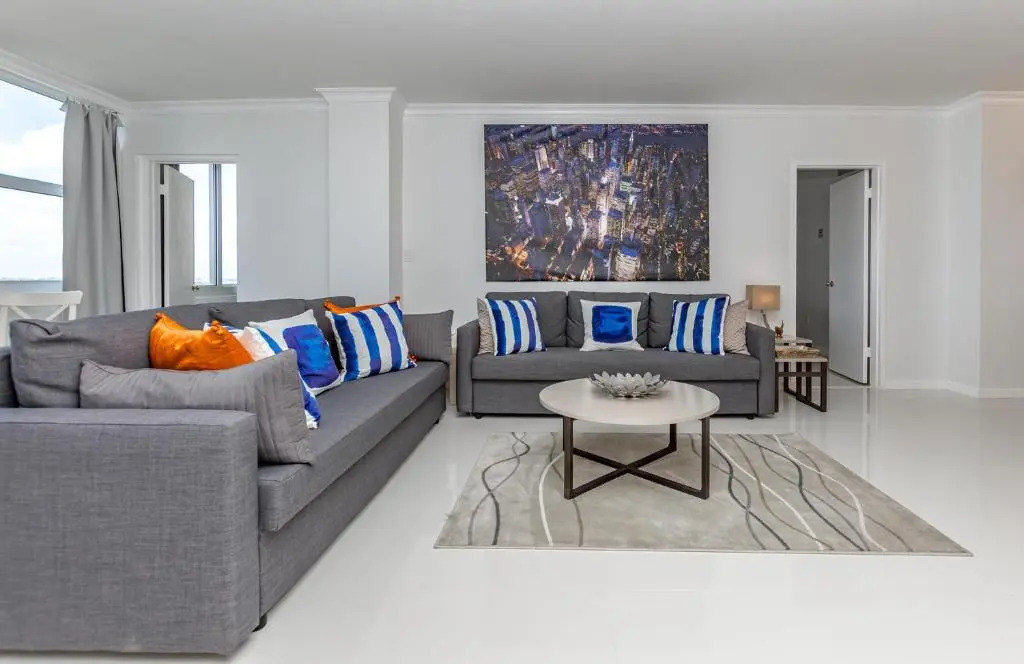 Ocean Beach Condo 3BR On the Sand 911