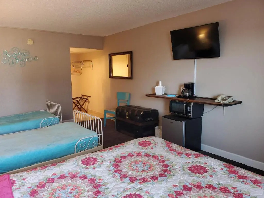 Kansas Country Inn