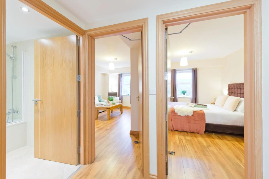 Five Lamps Suites
